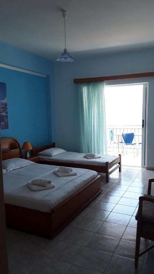 Odhisea Hotel Restaurant Кепаро Екстериор снимка